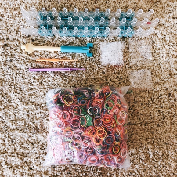 Rainbow Loom Bundle Set - Picture 2 of 4